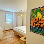 Su48 - Echtholz, 110m2, Sport, Erholung, Mit Garage Apartamento St Moritz