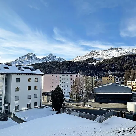 Echtholz, 110m2, Sport, Erholung, Mit Garage - Su48 Sankt Moritz