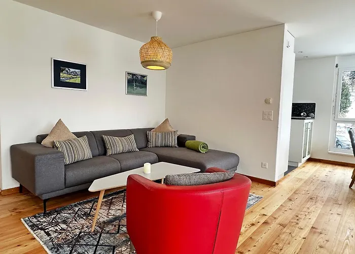 Su48 - Echtholz, 110m2, Sport, Erholung, Mit Garage *