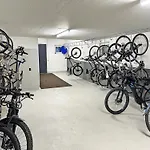Su48 - Echtholz, 110m2, Sport, Erholung, Mit Garage Appartement *