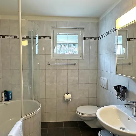 Su48 - Echtholz, 110m2, Sport, Erholung, Mit Garage Апартаменты Санкт-Мориц